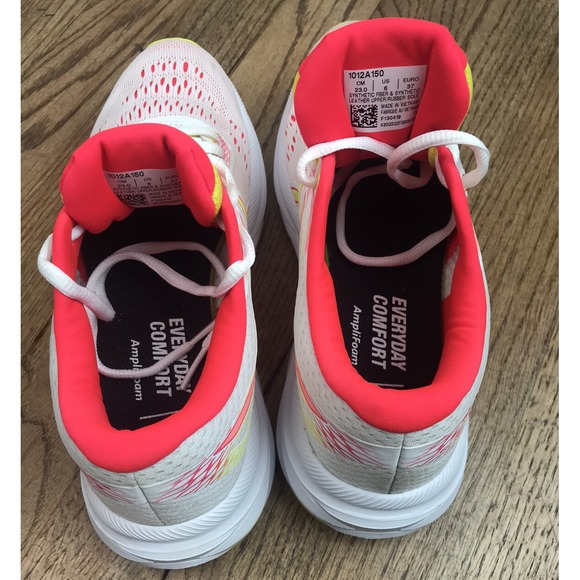 Asics Women's Gel-Excite 6 White Orange 1012A150 Running Shoes Size 6 EUC Mint - Picture 6 of 9